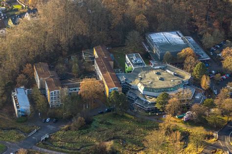 Arnsberg von oben Schulgebäude des Franz Stock Gymnasiums und