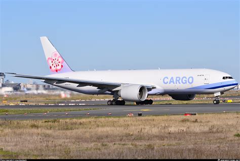 B China Airlines Boeing F Photo By Linus Wambach Id