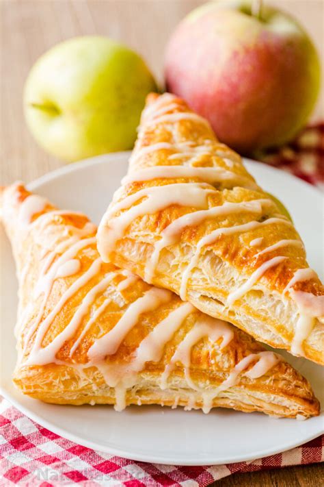 Puff Pastry Apple Turnover Recipe With Video The Cake Boutique