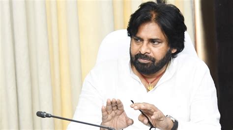 Dy Cm Pawan Kalyan Creates A Trend His Jana Sena Party Invites