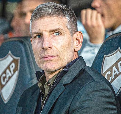 Tras su paso por Platense Martín Palermo fue anunciado como DT de