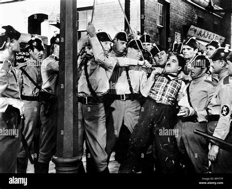 Charlie Chaplin The Great Dictator 1940 Stock Photo Alamy