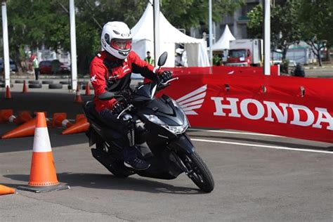 Honda Beat Punya Empat Varian Mana Paling Layak Beli Autofun