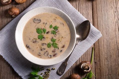 How To Make Cream Of Mushroom Soup Gravy Recipes?