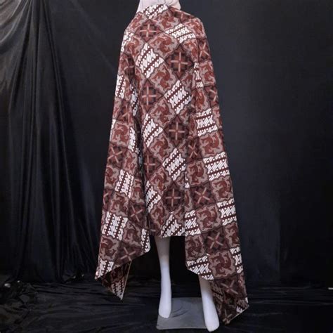 Jual Kain Batik Solo Alusan Tembel Isen Jogja Latar Putih Shopee