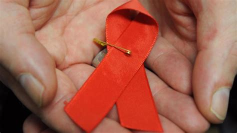 Hiv Kampf Gegen Aids Neue Therapie Gibt Hoffnung Auf Heilung