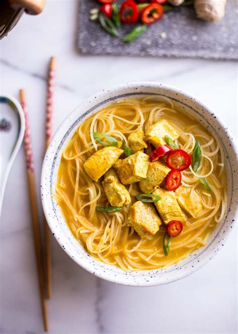 Thai Curry Noodle Soup With Chicken Recipe Curry Noodles Curry