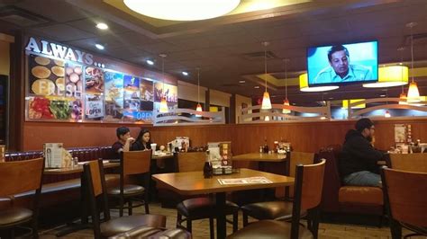 Dennys 5751 Sunset Blvd Los Angeles Ca 90028 Usa