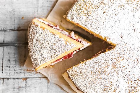 Classic Victoria Sponge Cake Recipe