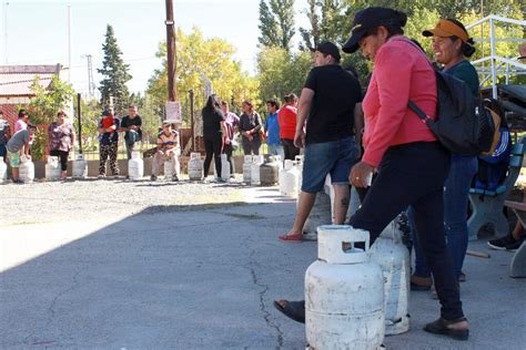 Las Garrafas Sociales Llegaron A Plottier El Digital Neuqu N