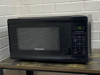 Kenmore 0.7 Cu-ft Microwave - Black : Target