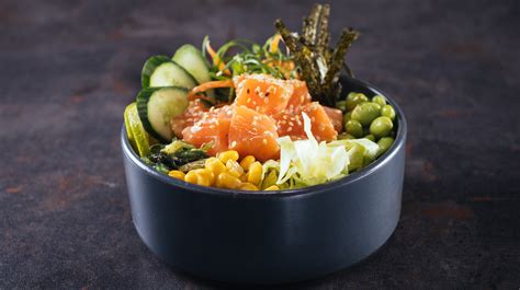 Bowls Are A Budget-Friendly And Versatile Alternative For Sushi Lovers