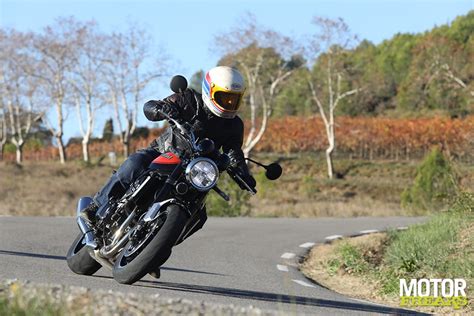 Motorfreaks Test Kawasaki Z Rs Akelig Oke