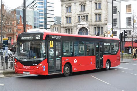 Ratp London United Dle Yx Uwl Seen In Hammersmith Flickr