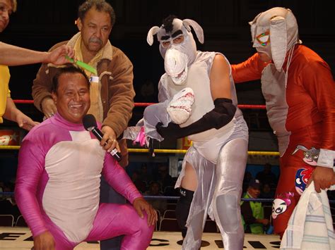 ARENA COLISEO MONTERREY MARTES 25 DICIEMBRE 2007