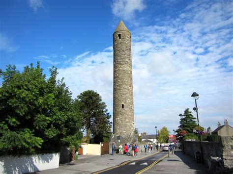 Clondalkin Round Tower, Clondalkin. County Dublin c.790 AD - CURIOUS ...