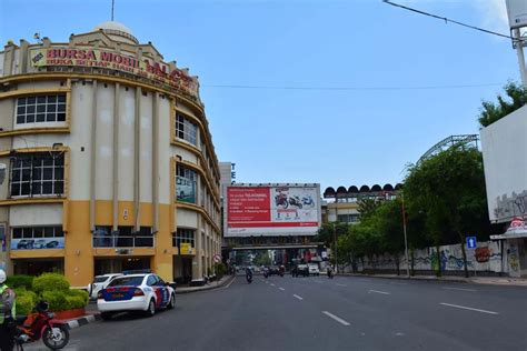 Surabaya STATIC BILLBOARD Neonlite