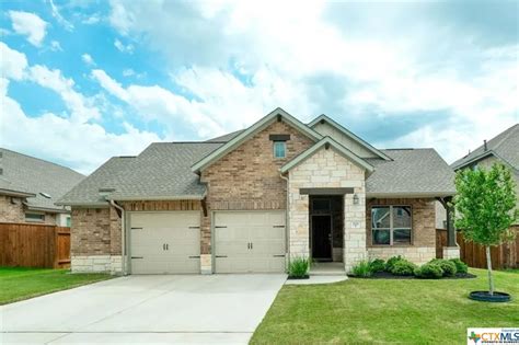 220 Baralo St Leander Tx 78641 ®