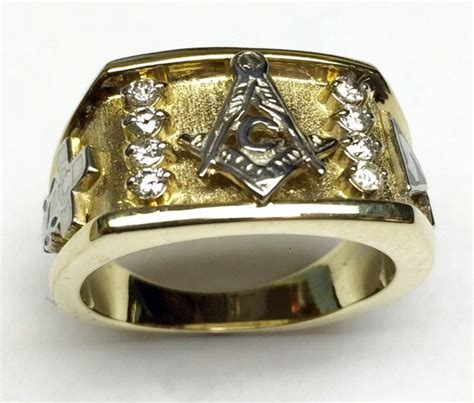 14K Gold & Diamond Masonic Ring