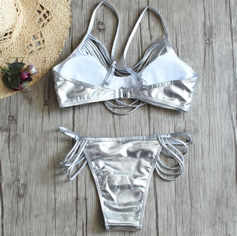 Sexy Bikini With Gold Perm And Solid Color Cutout On Luulla