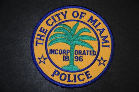 Miami Police Patch, Miami-Dade County, Florida (Current Issue) Miami ...