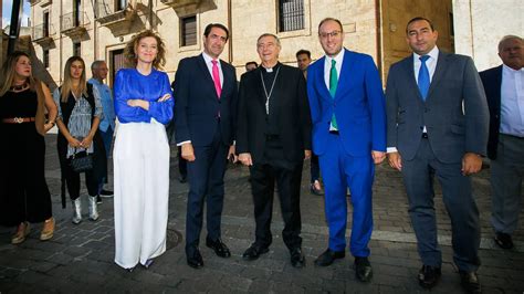 Rehabilitación de viviendas de la Iglesia en la provincia para