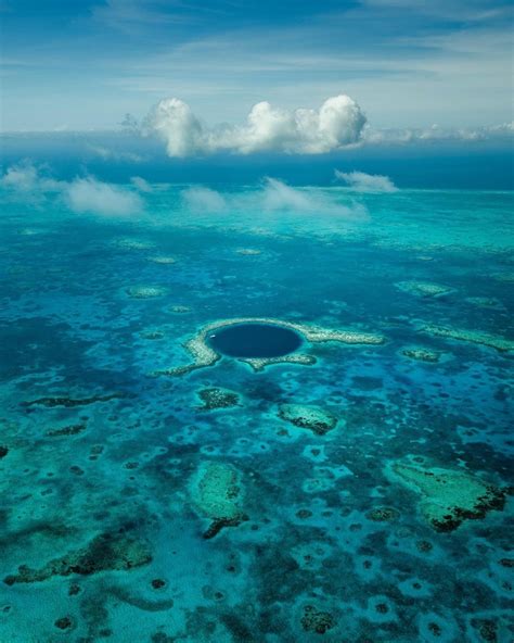 Flying Over The Great Blue Hole A Bucket List Experience In Belize