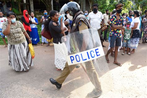 Sri Lanka: Police Abuses Surge Amid Covid-19 Pandemic | Human Rights Watch