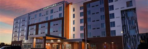 Hotels in Fishers, Indiana | Courtyard by Marriott Indianapolis Fishers