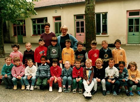 Photo De Classe Moyen Section De Ecole Saint Julien