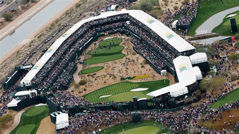 PGA Tour players describe playing TPC Scottsdale's infamous 16th hole ...