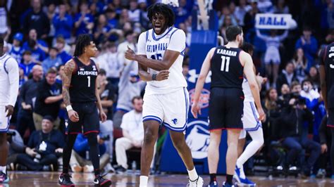 Uconn Stunned By Seton Hall Loses Donovan Clingan To Injury Espn