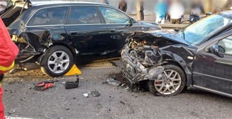 Șofer din Botoșani implicat într un grav accident rutier la Dumbrăveni