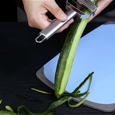 Free Giftmultifunctional Stainless Steel Peeler Julienne Cutter For