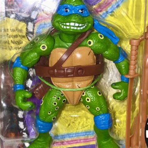 Playmates TMNT Leonardo Movie Star Retro Figure 2023 | Hidden Temple Toys