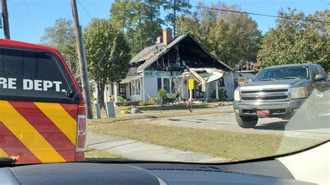 Duplin County Fire Crews Respond To Late Night Residential Blaze