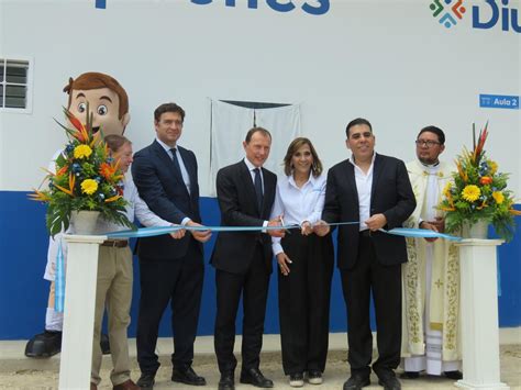 Fundaci N Real Madrid Y Fundaci N Diunsa Inauguran La Escuela