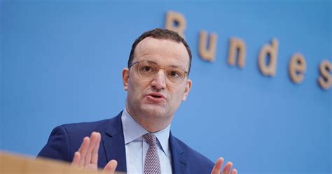 Vierte Corona Welle Spahn erwartet traurigen Höhepunkt um Weihnachten