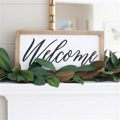 Farmhouse Style Welcome Sign | Style Me Pretty