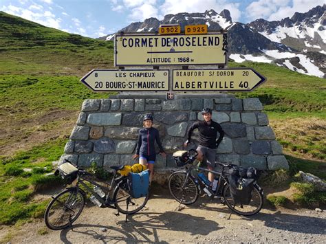 La Route Des Grandes Alpes Increvables Voyageurs