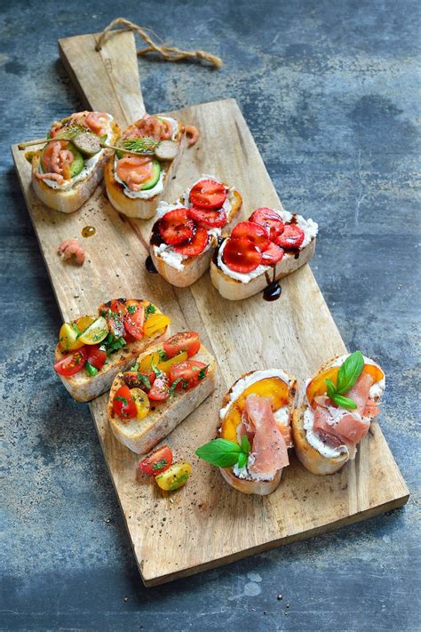 Crostini Met Geitenkaas En Aardbeien Recepten Njam