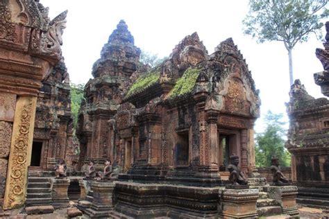 Private Kbal Spean Banteay Srei Guided Tour GetYourGuide