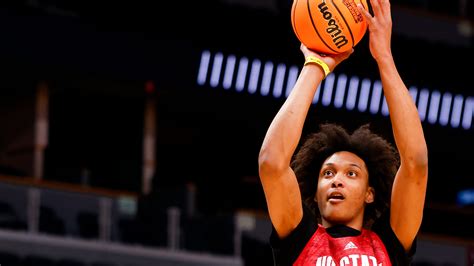 Former high-four star recruit Isaiah Miranda enters transfer portal