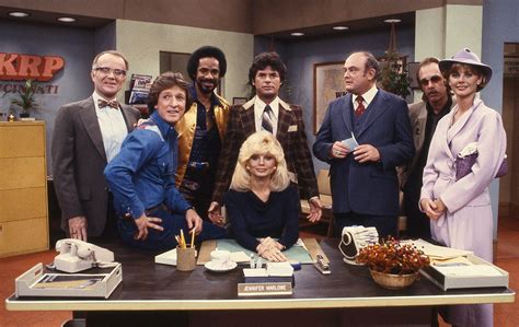 "This is WKRP in Cincinnati with more music and Les Nessman." | 70s tv ...