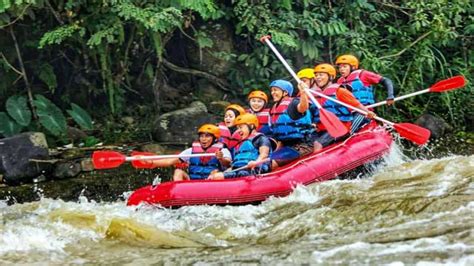 Tes Adrenalin Mu Inilah 7 Wisata Arum Jeram Terbaik Di Jawa Barat