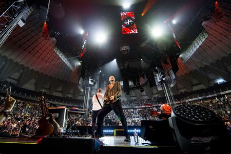 Biagio Antonacci Le Foto Del Concerto Al Palasport Di Roma