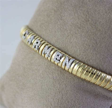 Bracciale Maglia Tubogas In Oro Giallo 18kt Stile Bulgari Con Lettere