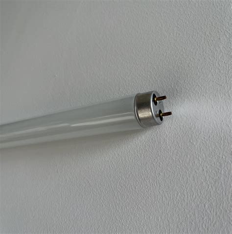 fluorescent lamp  fluorescent tubelight fluorescent lamp
