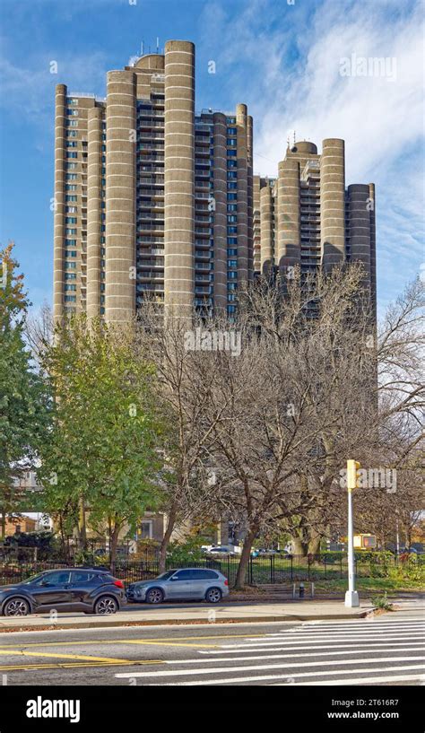 Tracey Towers Are Brutalist Residential Towers Designed By Paul Rudolph