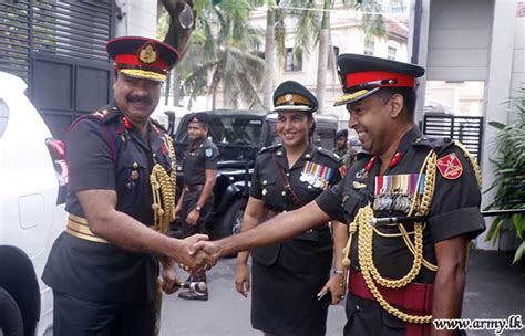 SLAWC Colonel Commandant Visits 1 SLAWC Sri Lanka Army